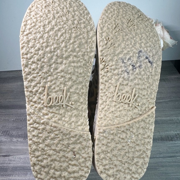 BNWOT Beek Penguin Shearling Leopard Print Ankle Booties size 7 HANDMADE - Picture 8 of 9